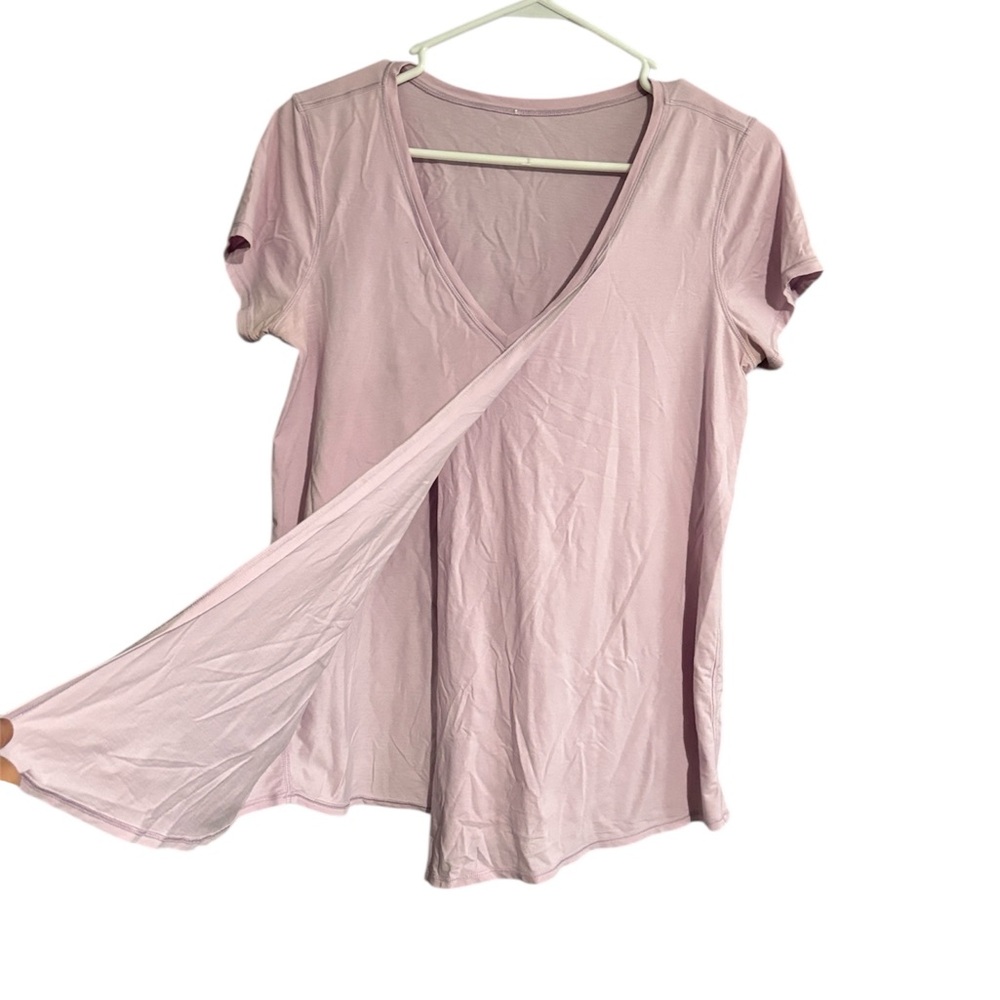 Lululemon Women's Pink Top